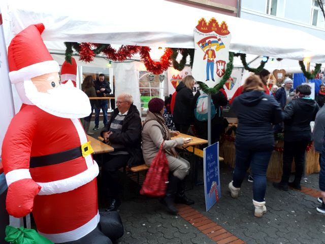 28. Nikolausmarkt der Bornheimer Vereine 2018